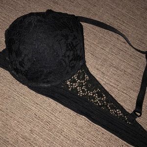 Victoria's Secret Intimates & Sleepwear - Black lace Victoria Secret bra Victoria's Secret Intimates & Sleepwear - Black lace Victoria Secret bra